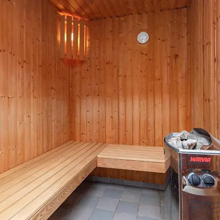 10 Person In V Ggerl Se Holiday home *